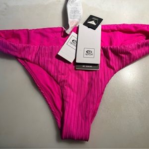 *NWT* hot pink bikini bottoms